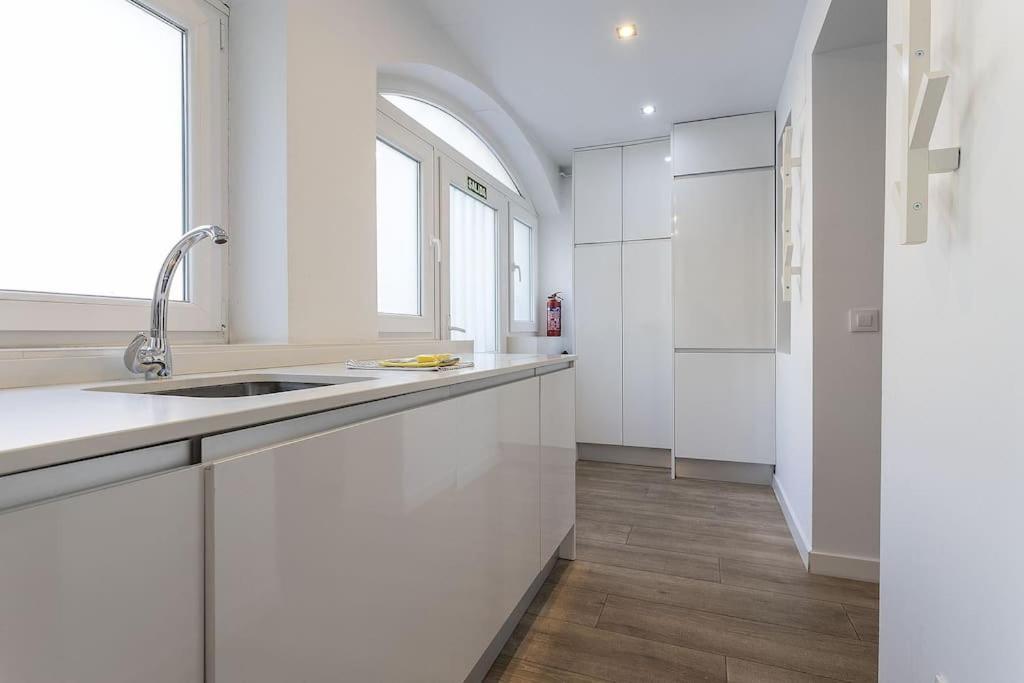 Alcam Castellana La Paz Madrid Apartment Exterior foto
